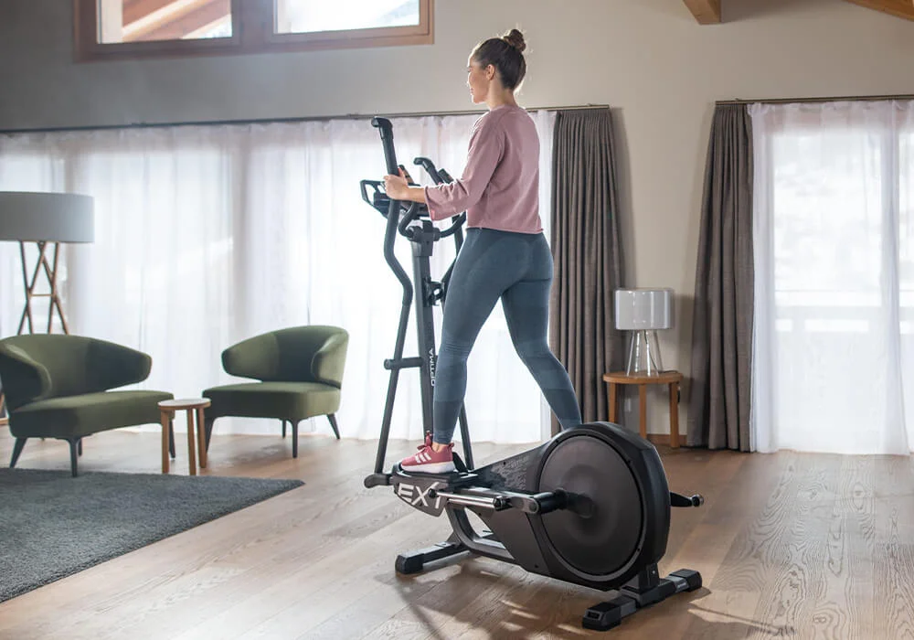 Die richtige Haltung am Crosstrainer.